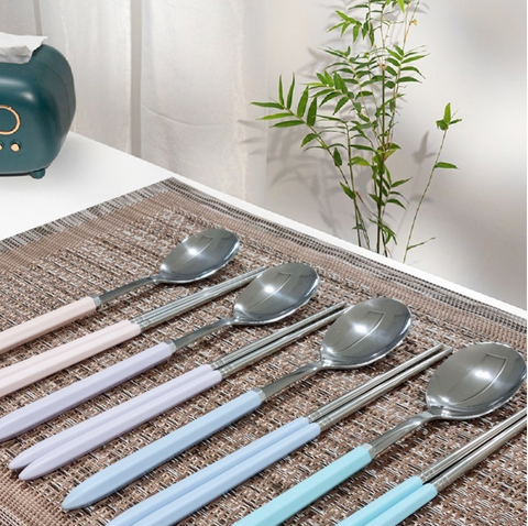 [Tiara] Premium Flatware 4 Pair Set  • 티아라 프리미엄 4인 4색 수저세트