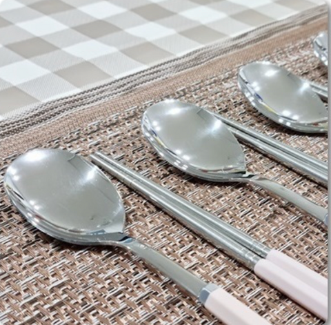 [Tiara] Premium Flatware 4 Pair Set  • 티아라 프리미엄 4인 4색 수저세트